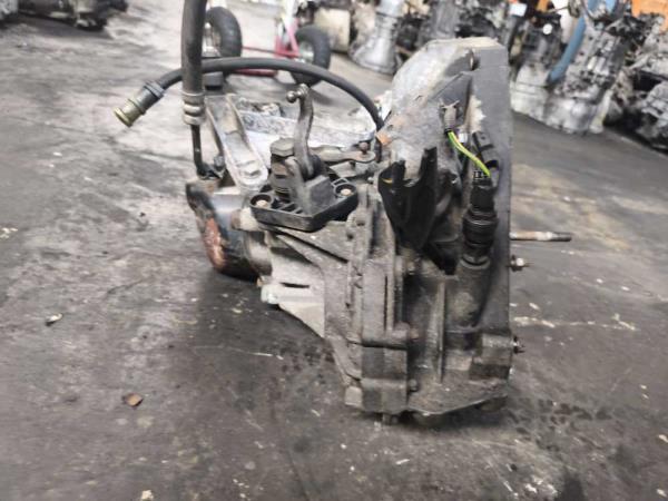 BOITE DE VITESSE MANUEL RENAULT/DACIA 1.5DCI CODE: JR5147 - Vue 3